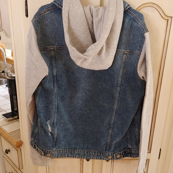 Jean Jacket - Picture 2 of 2